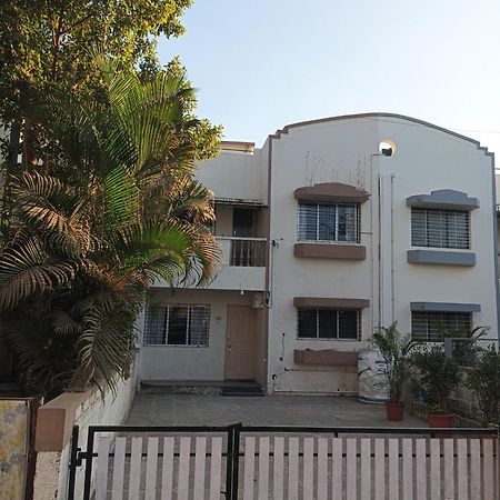 Swanky Sojourns Homestay 2Bhk Kolhapur Exteriör bild