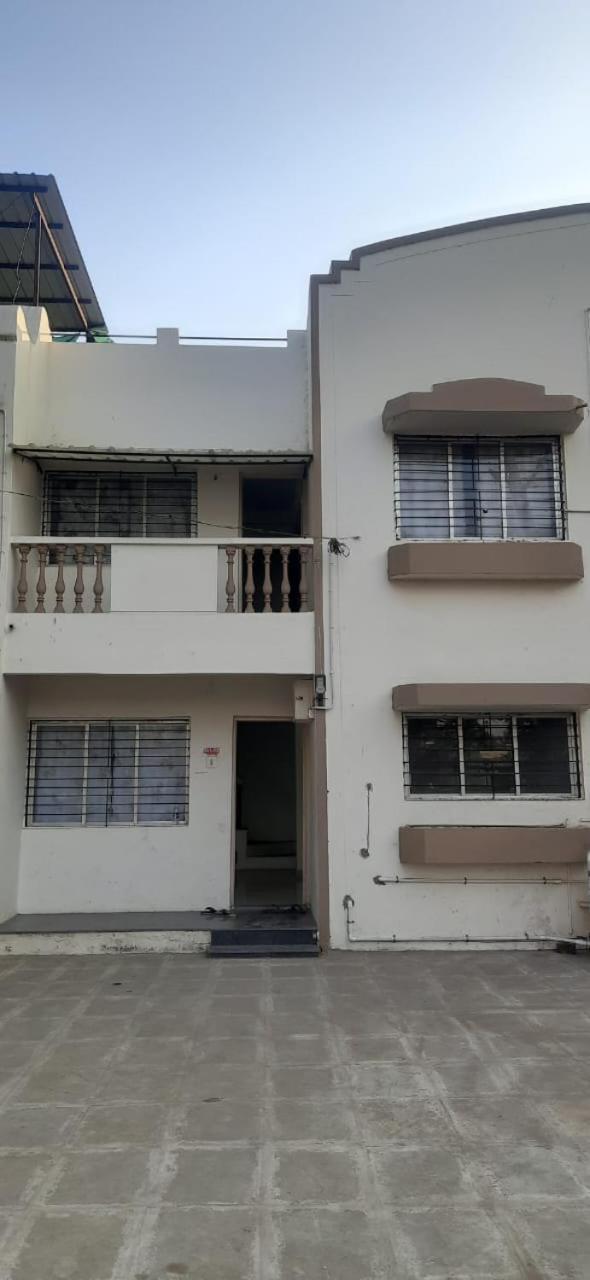 Swanky Sojourns Homestay 2Bhk Kolhapur Exteriör bild