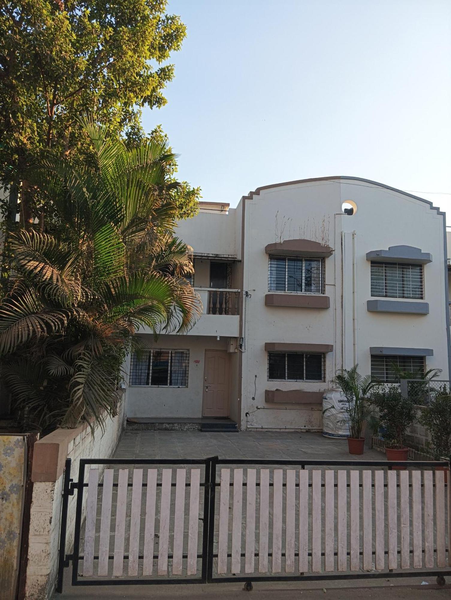 Swanky Sojourns Homestay 2Bhk Kolhapur Exteriör bild